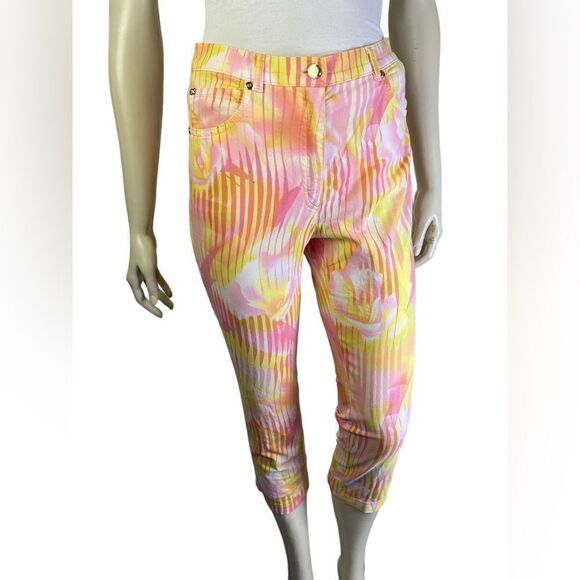 Escada Slim Fit Capri Good Gently Used Condition Size 36(IT) Small Stain Shown - Picture 2 of 7